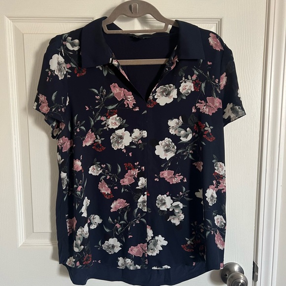 2/$45 RW&co floral mixed media t-shirt-  2/$45 - Picture 1 of 11